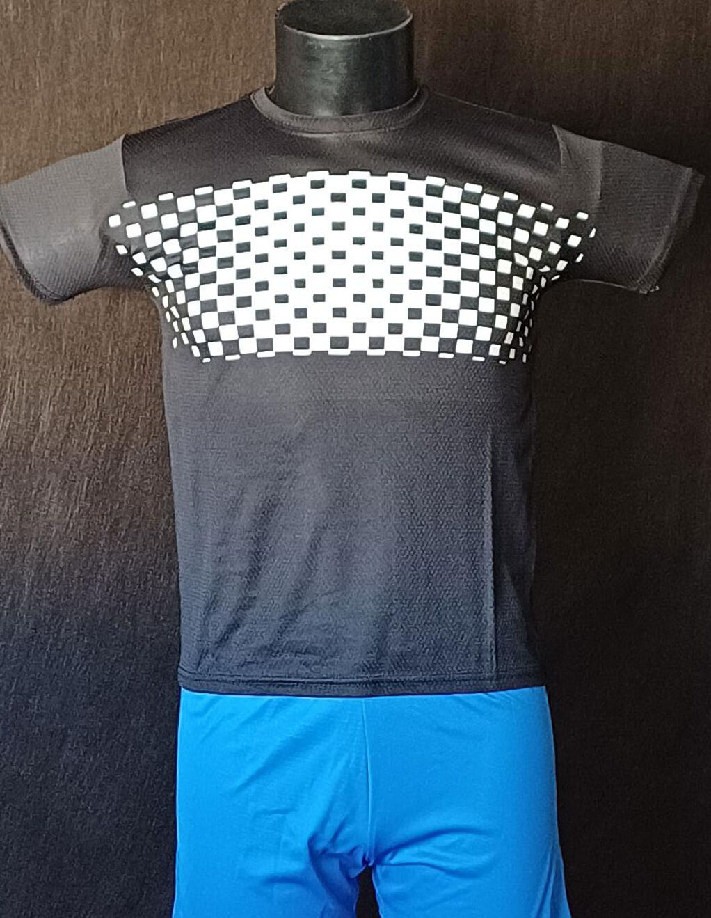 Camiseta técnica REFLECTANTE manga corta, color Negro - n-q-i.jpg