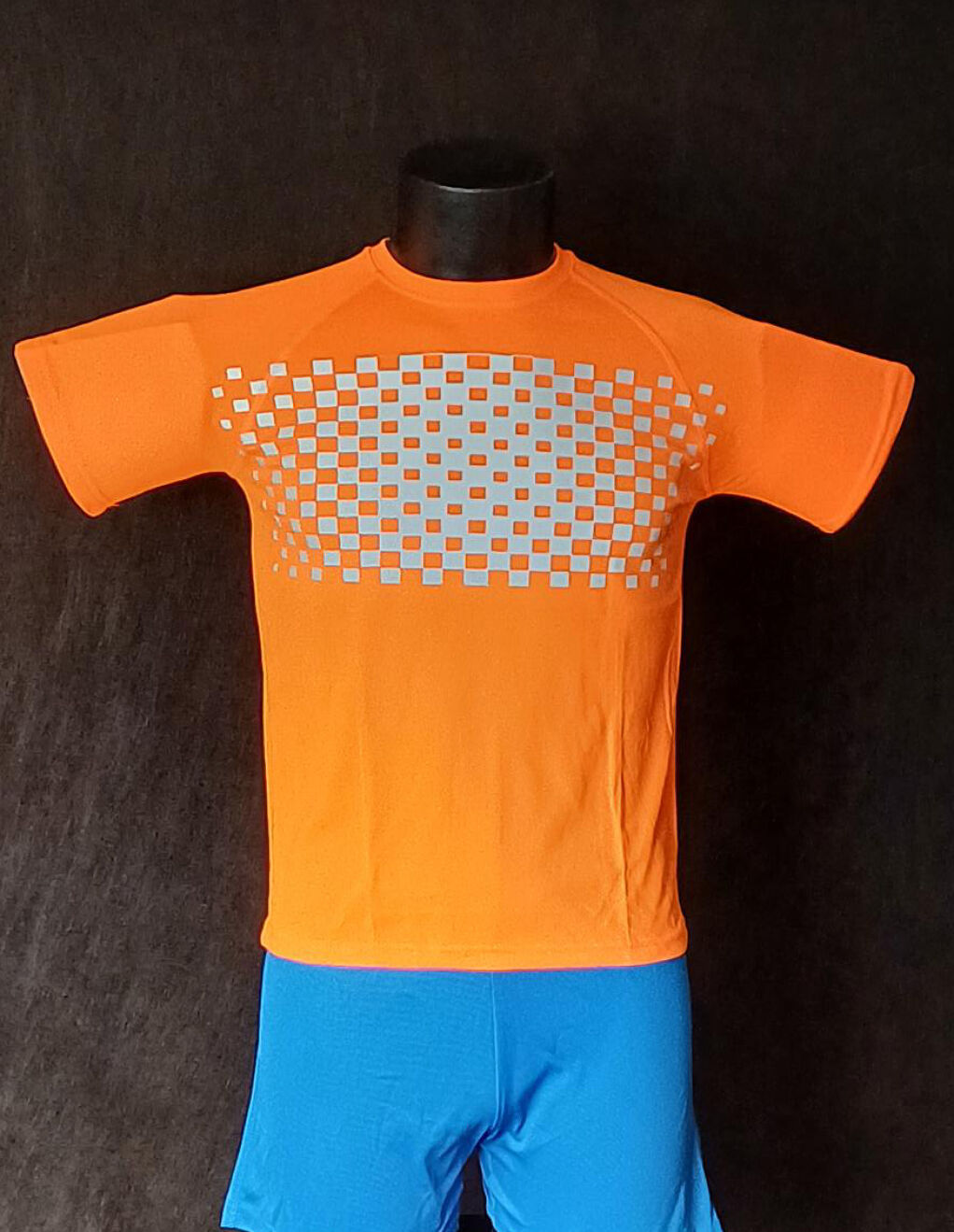 Camiseta técnica REFLECTANTE manga corta, color Naranja Flúor - t-q-ii.jpg